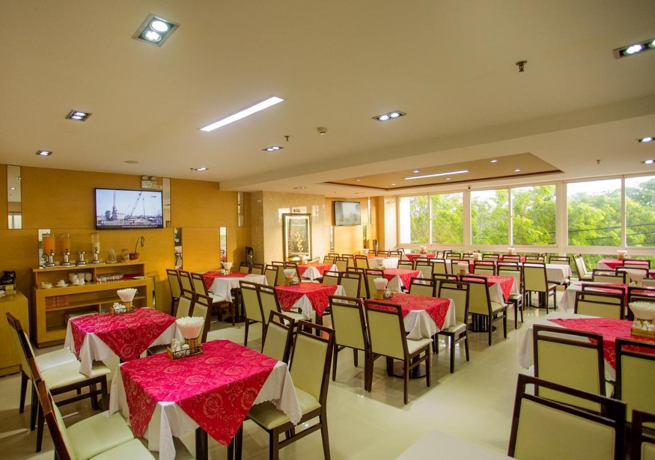 Dendro Beachfront Hotel Nha Trang Luaran gambar